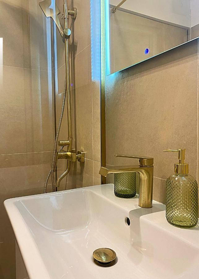 Mina City Center Apartment Amzei Bukarest Kültér fotó